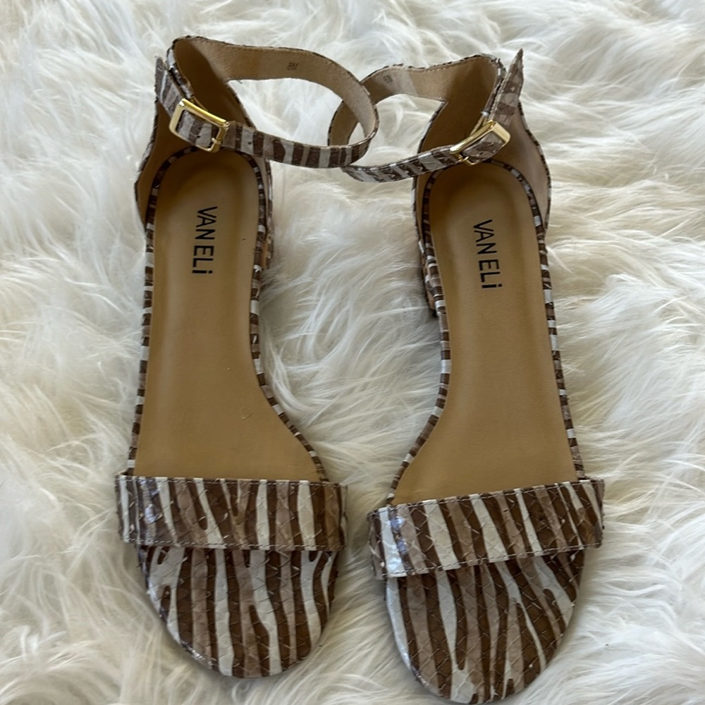 Vaneli Snakeskin Ankle Strap Heeled Sandals Size 8 Block Heel Neutral